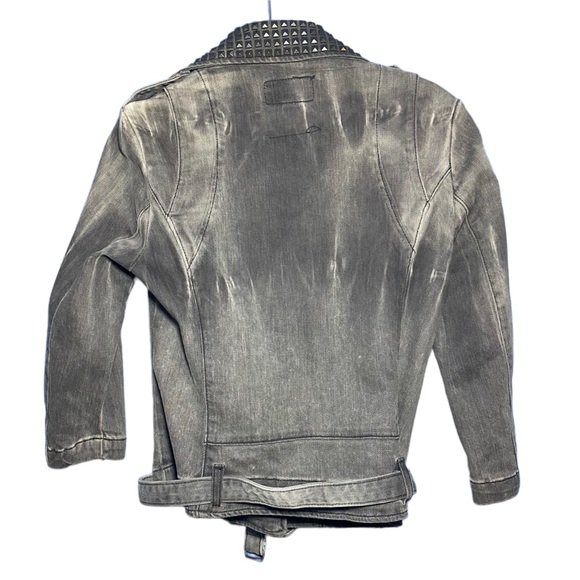 Current/Elliott
Grey The Biker Jacket
Size: US 1 Length: Mid-Length - Picture 2 of 7